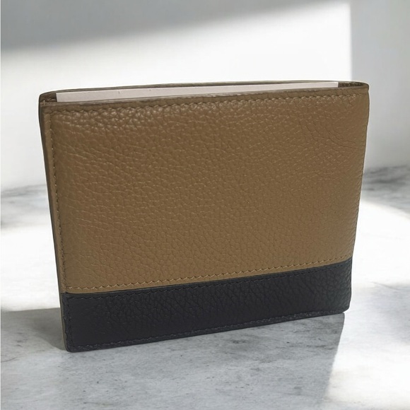 Dior Homme Bi-Fold Wallet - Picture 4 of 11